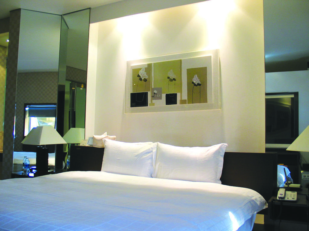 The Most Hotel Suwon Exteriör bild